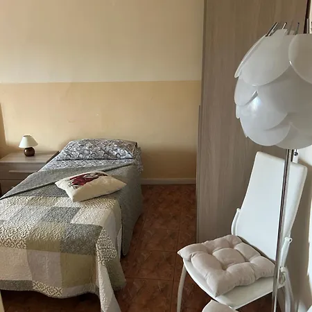 Dimora Rossetti شقة